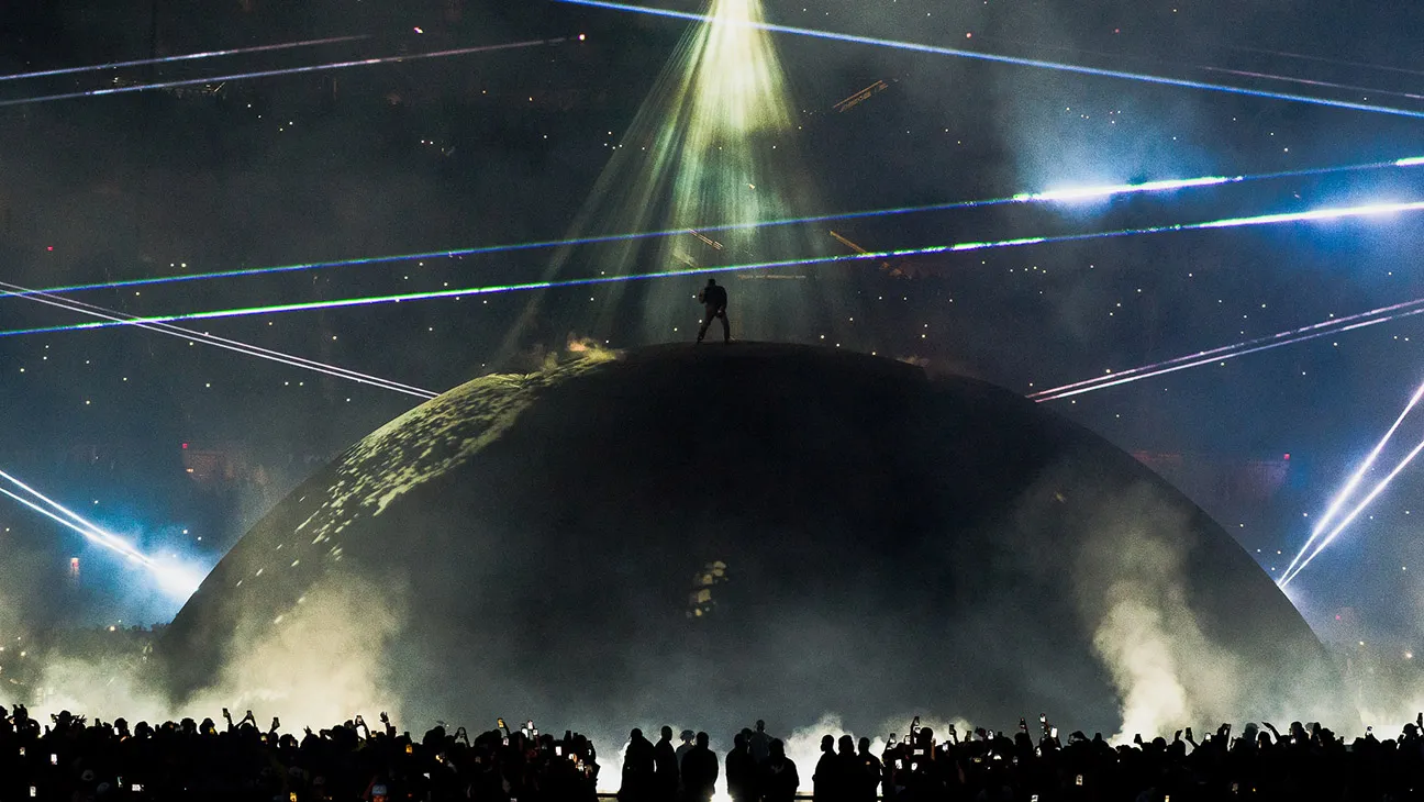 Ye Is Coming to Tampa. The City Has to Decide What Attention Is Worth.